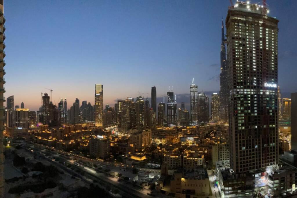 Stylish 2br In Burj Views In The Heart Of Downtown